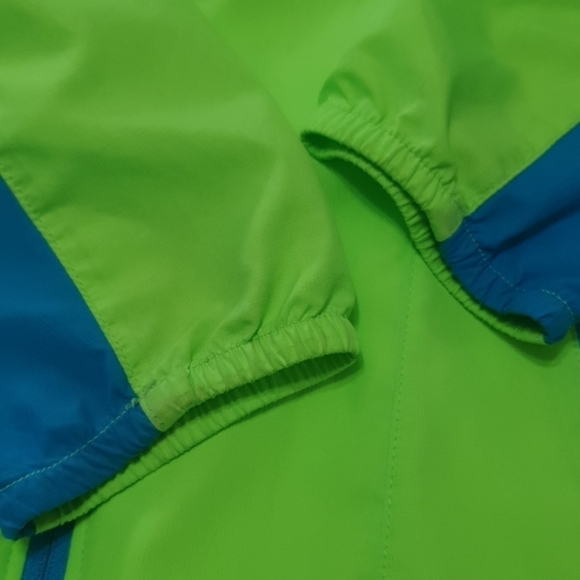 The North face Neon Green Lightweight Jacket - Picture 9 of 10
